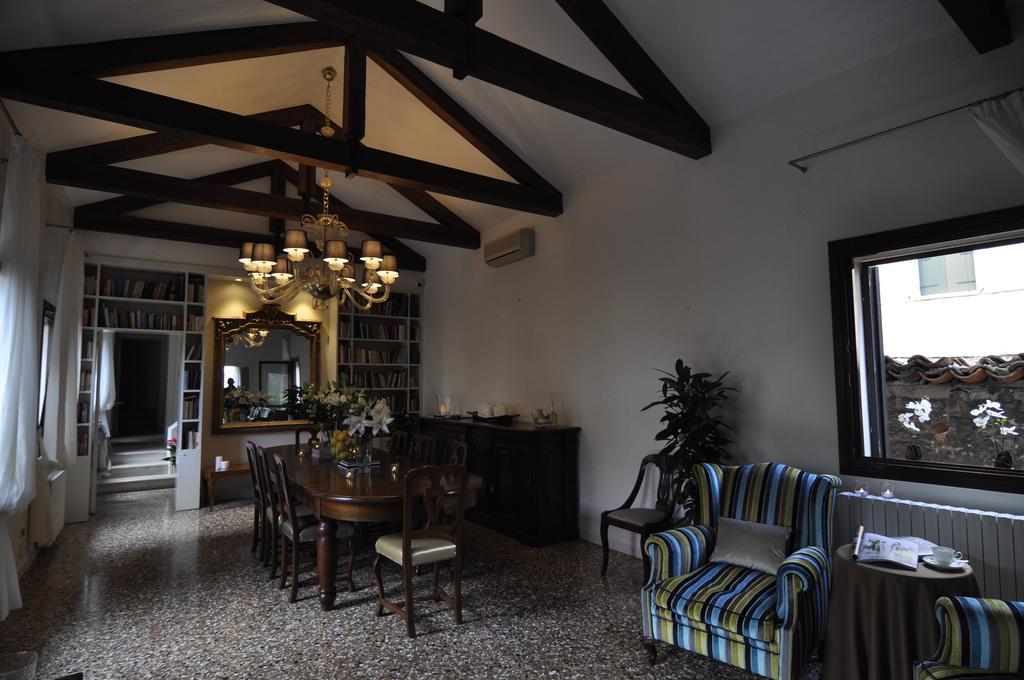 Casa Colleoni Bed & Breakfast Venice Exterior photo