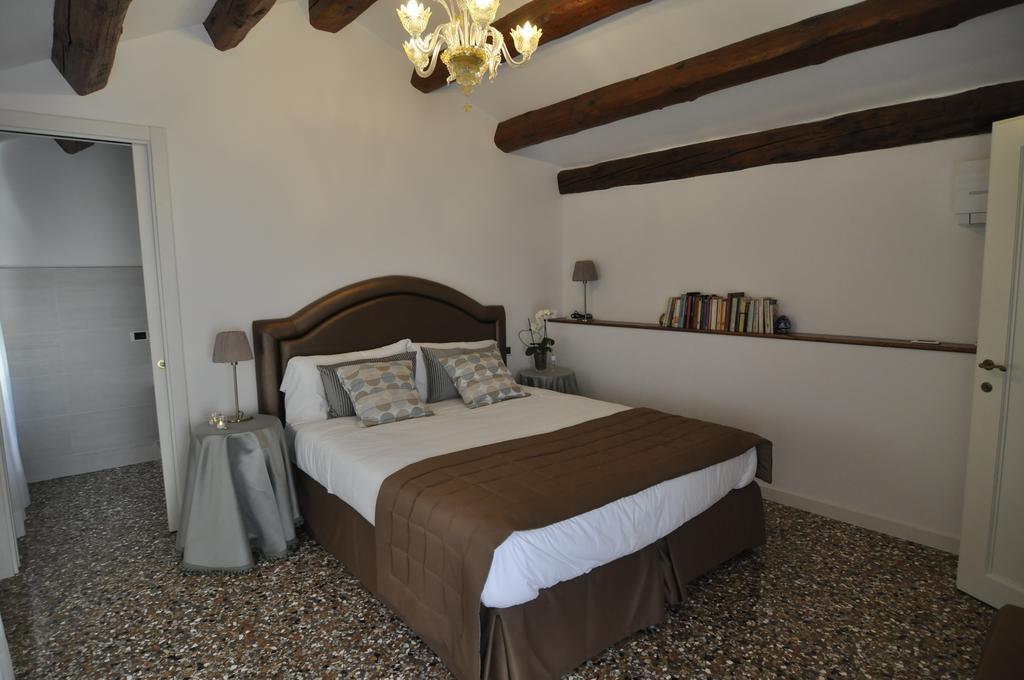 Casa Colleoni Bed & Breakfast Venice Exterior photo
