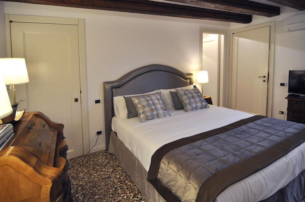 Casa Colleoni Bed & Breakfast Venice Exterior photo
